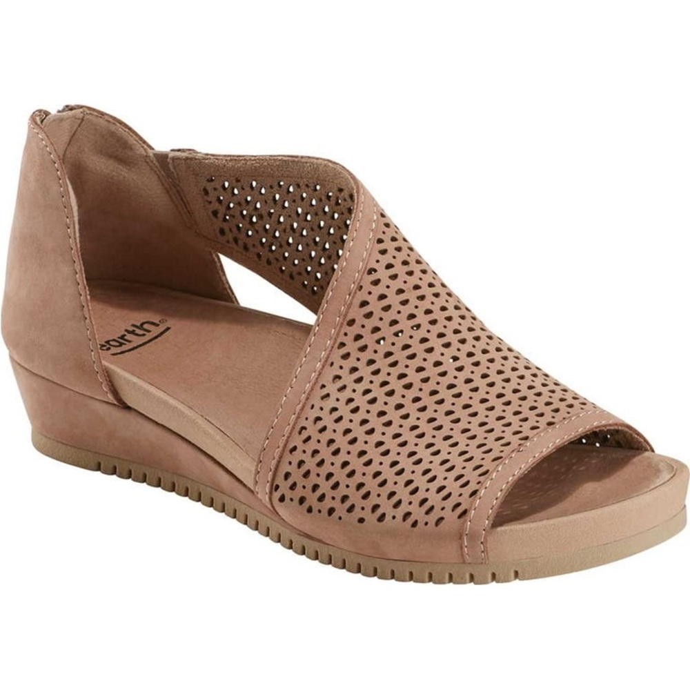 Women's Earth Ficus Capricorn Sandal Dark Blush Leather 10M Small Wedge Summer